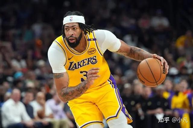 乔治33分快船逆转活塞 独行侠大胜雷霆4连胜